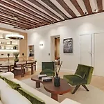 Apartment General Gouraud